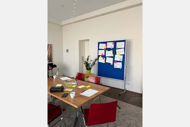 Die neun R - CCJennifer Malits Die neun R - Clipshart mit neun Feldern, die die neun Rs repräsentieren