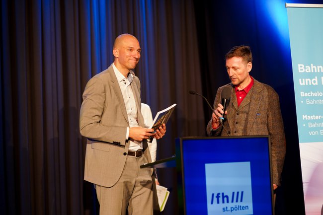 000084.JPG 000084.JPG