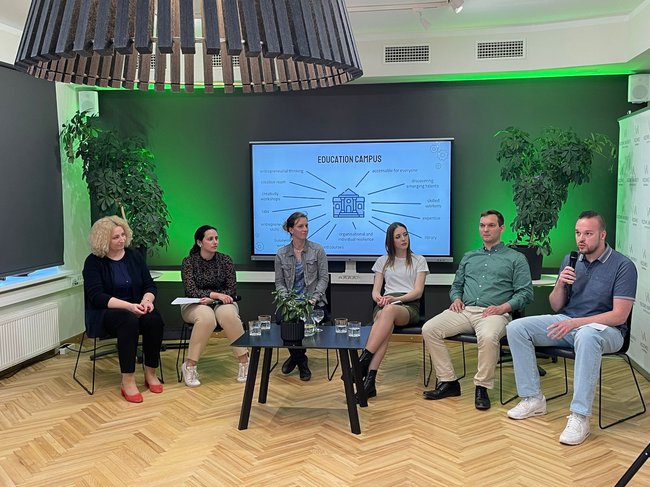 Eudres_Präsentation.jpg Eudres_Präsentation.jpg