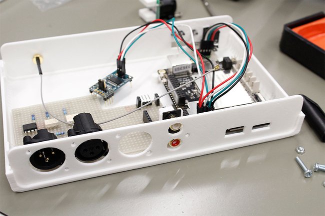 Projekt_DisplayBox.jpg Projekt_DisplayBox.jpg