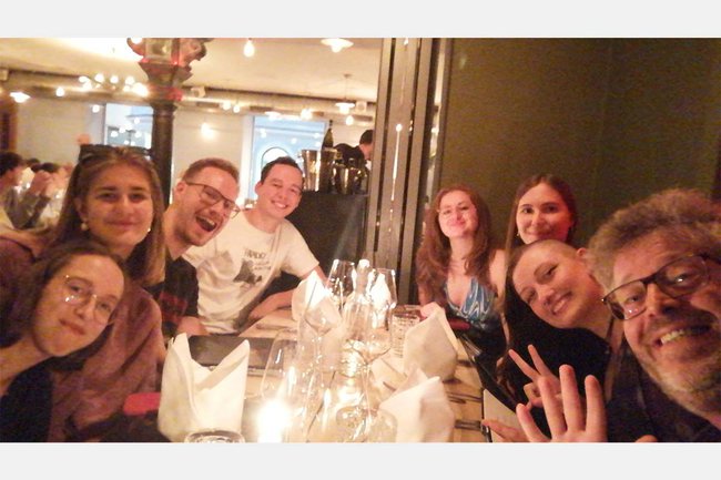 SU23_Abendessen CC Wolfgang Römer.jpg SU23_Abendessen CC Wolfgang Römer.jpg