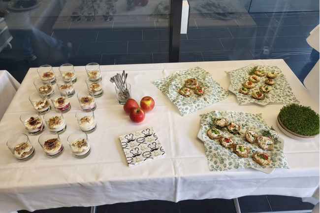 Projektarbeit Arthrose im Fokus – Interaktive Ernährungsaufklärung Speisen zur Verkostung beim Kochworkshop „österreichische Arthroseküche“ im Zuge der Veranstaltung „Arthrose im Fokus“ an der FH-St. Pölten