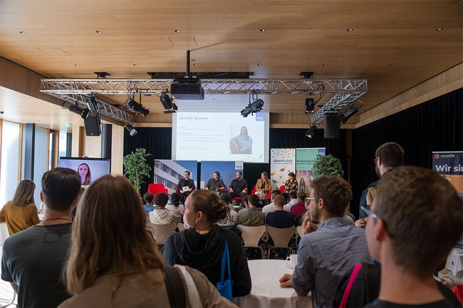 AmK22_2.jpg AmK22_2.jpg