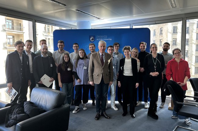 Brüssel-Militärausschuss.jpg