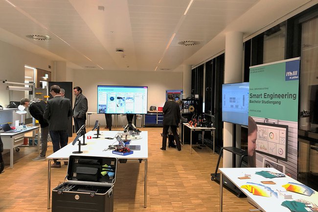 Haus-der-Digitlaisierung_Lab.jpg Haus-der-Digitlaisierung_Lab.jpg