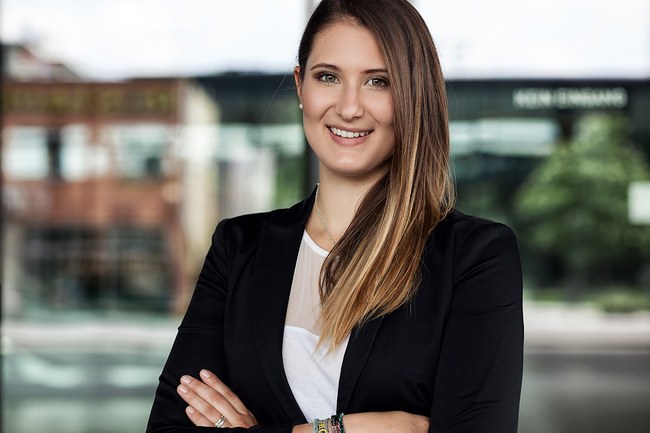 Sarah Zwanzger ist Absolventin des Masterlehrgangs Eventmanagement