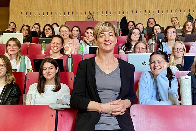 Bachelorstudium Marketing und Kommunikation, ÖBB Newsroom, Vortrag