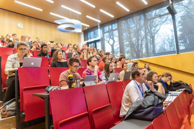Studierende der FH St. Pölten bei der International Week Studierende-an-der-FH-St.-Poelten-bei-der-International-Week.jpg