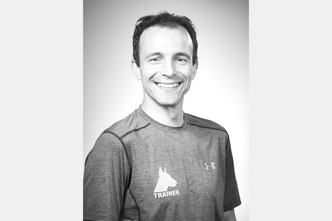 Leopold Quell ist als Lektor im Master-Studiengang Digital Business Communications tätig und leitet die Lehrveranstaltung „Economics & Capital Markets“.