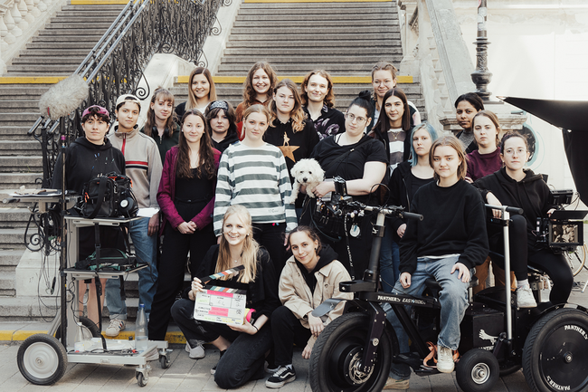 Die Crew am Drehtag 5 von "A few hundred million"