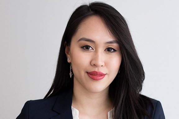 Silvia Tran zu Gast in einer Lehrveranstaltung von Barbara Klinser-Kammerzelt im Studiengang Marketing & Kommunikation on der FH St. Pölten