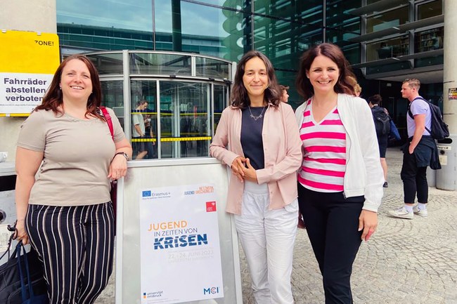 Andrea Pilgerstorfer, Barbara Stefan und Patricia Renner in Innsbruck