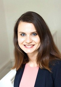 Christina Wenninger (c) Wenninger Foto 1Linkedin.png