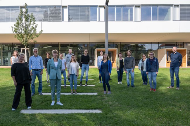 Garten bearbeitet.jpg