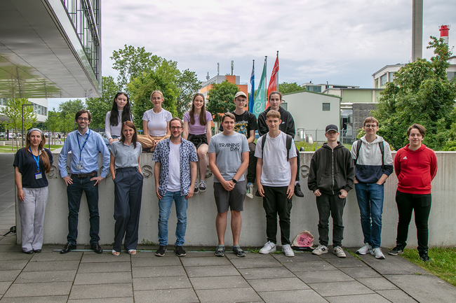 GRUPPENFOTO BHAK NAO.png