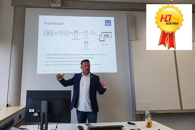 Christopher Csenar, Absolvent des Master Studiengangs Digital Healthcare, gewinnt den HL7 Austria Student Award 2020 in der Kategorie Masterarbeiten