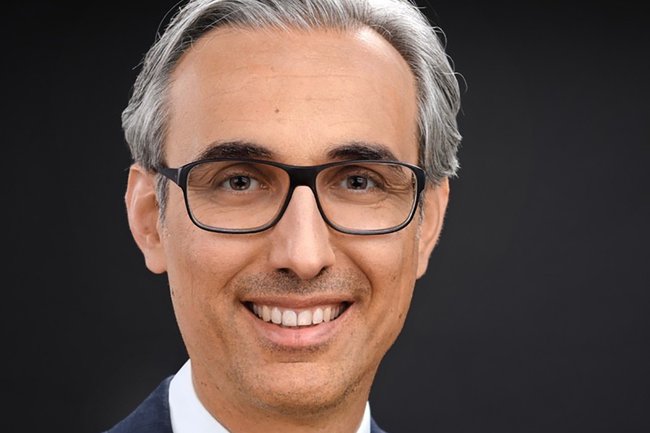 Vincenzo Blando bei einem Gastvortrag im Master Digital Marketing & Kommunikation