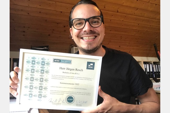 Jürgen Resch schaffte es mit seinen ausgezeichneten Qualifikationen ins WiWi-Talents Programm.