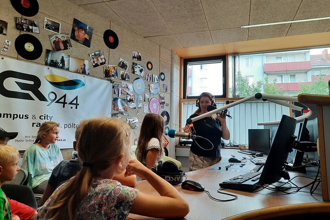 Kinderbetreuung als Support für Mitarbeiter*innen