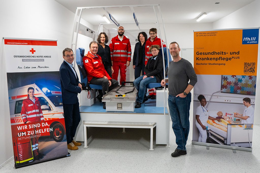 Kooperation Rotes Kreuz NÖ & FH St. Pölten