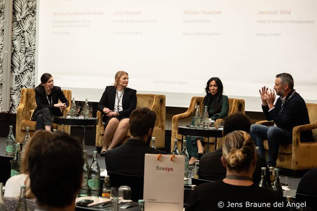 Monika Kovarova Simecek auf der firesys in Frankfurt webMonika Koverova-Simecek 3(c) Jens Braune del Angel für firesys.jpg