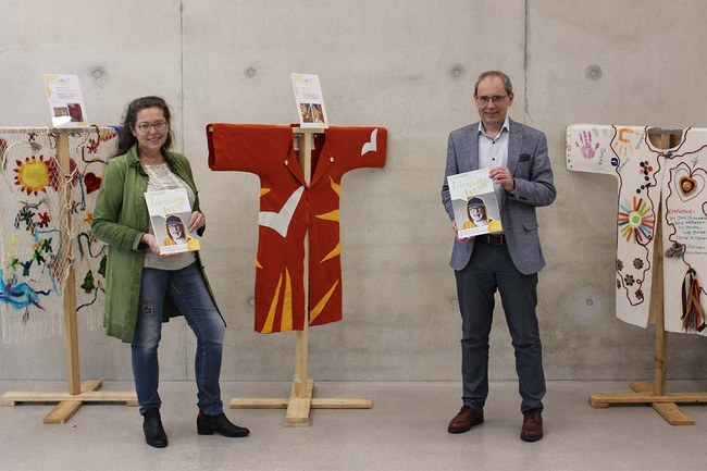 Sonja Thalinger, Geschäftsführerin Landesverband Hospiz NÖ, und Gernot Kohl, Geschäftsführer FH St. Pölten