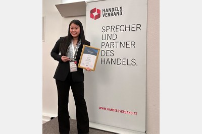 Marketing-Absolventin Zhu gewinnt Wissenschaftspreis