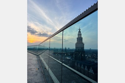 Marketing-Studentin im Praktikum in den Niederlanden