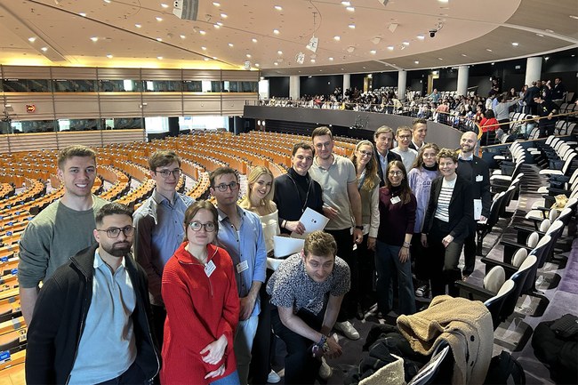 Medien, Politik und Europa erleben