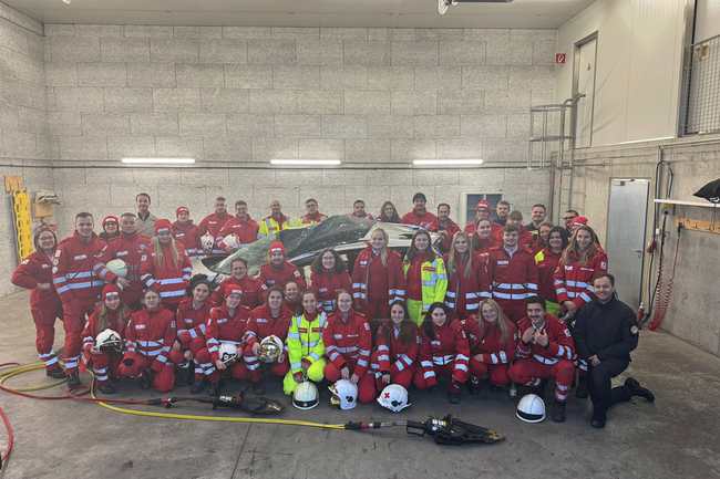 Gruppenfoto des Lehrgangs