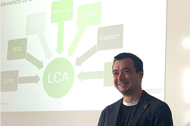 Gastvortrag von Thomas Matiz im Master Digital Management & Sustainability