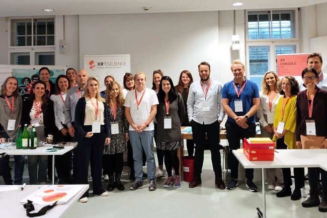 Resilienztraining für Pflegepersonal mit XR-Brille