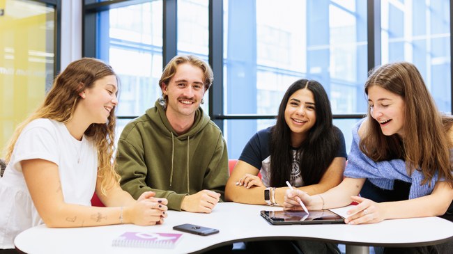 Schulworkshop zum Thema Deepfakes