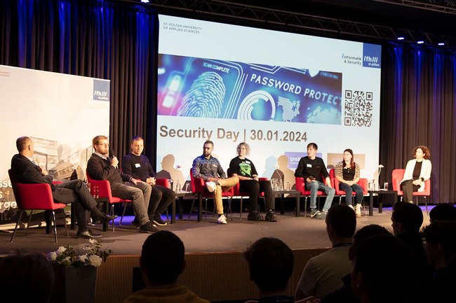 Security Day: 450 Schüler*innen informierten sich