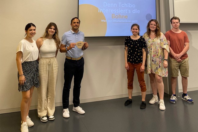 Marketing-Student*innen erstellen für Tschibo Konzepte für das Employer Branding