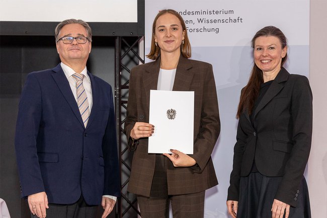 USTP-Absolventin erhält BMFWF-Würdigungspreis