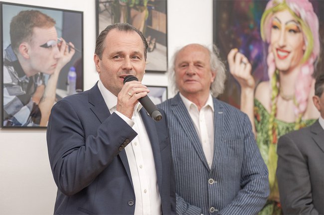 20240503_Vernissage-Fotoausstellung-Is this real_Christina Rittmannsperger-27.jpg