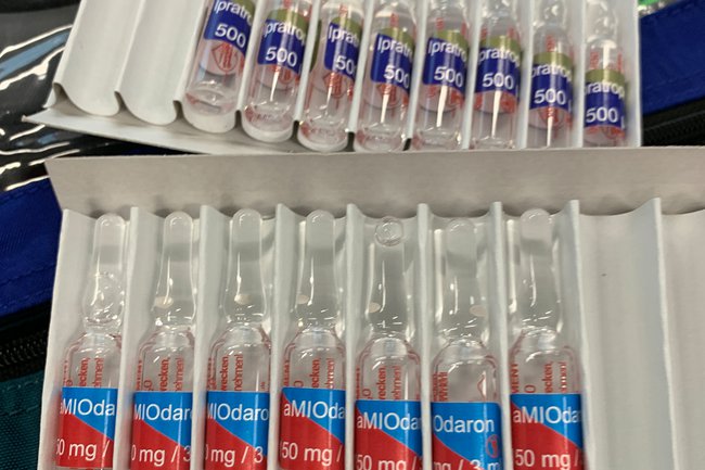 Weiße Fahne in der Notfallkompetenzausbildung