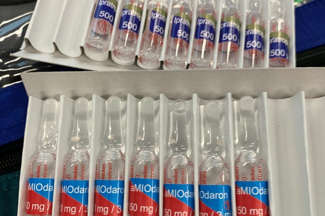 Weiße Fahne in der Notfallkompetenzausbildung