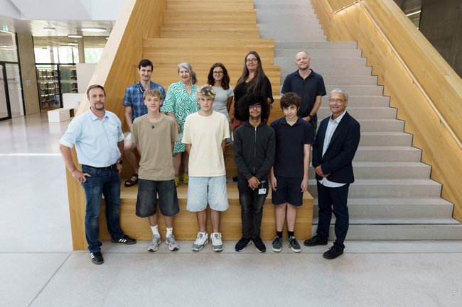 DSC06993_FFG_PraktikantInnen_Gruppenfoto_Juli2024_1 - Kopie.jpg DSC06993_FFG_PraktikantInnen_Gruppenfoto_Juli2024_1 - Kopie.jpg